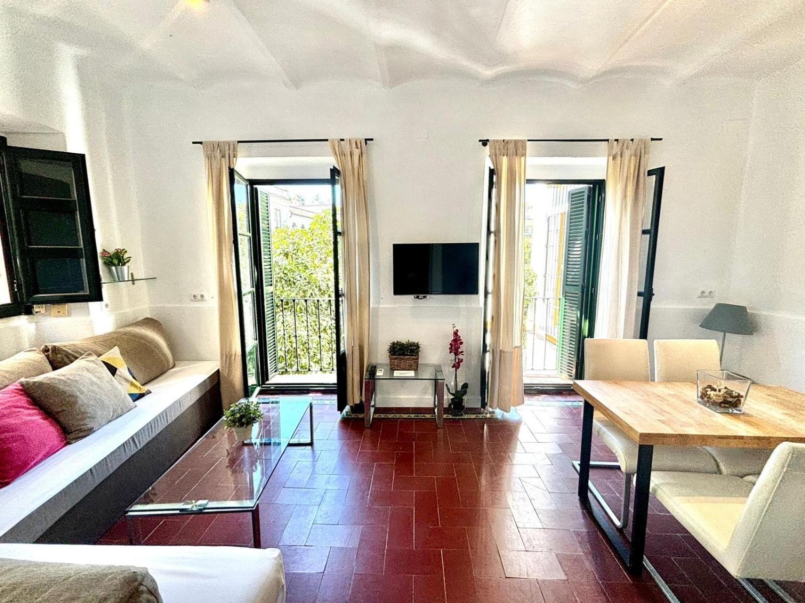 Plaza De Santa Cruz Apartment Seville